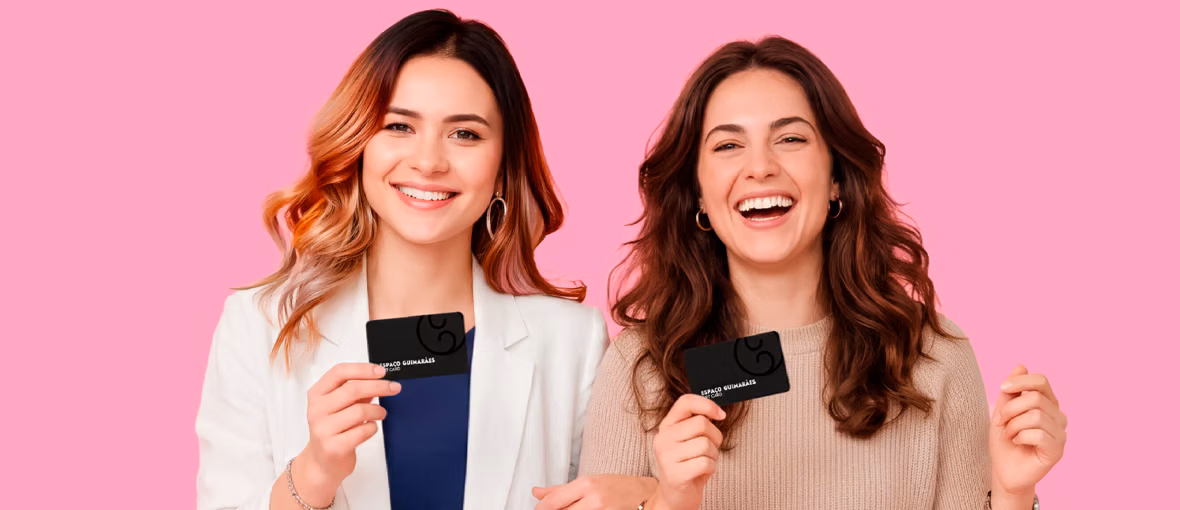 https://img.uniform.global/p/JoCIF6A1RMSmk4e7LsPxlw/fCeOry-ISYOQtkZeEJAvqQ-EG_GIFT_CARDS_App_Premio_Slider_Mobile_375x267px.png